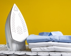 Pulire-piastra-del-ferro