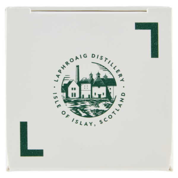 Laphroaig Aged 10 Years Islay Single Malt Scotch Whisky 700 ml