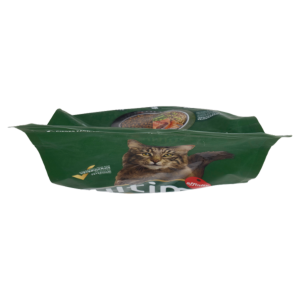 ultima Cat Adulto 1-10 Anni con Salmone 1,5 kg