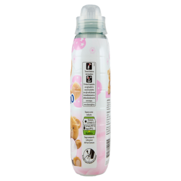 Coccolino Ammorbidente Concentrato Delicato & Soffice Petalo di rosa 41 Lavaggi 952 ml
