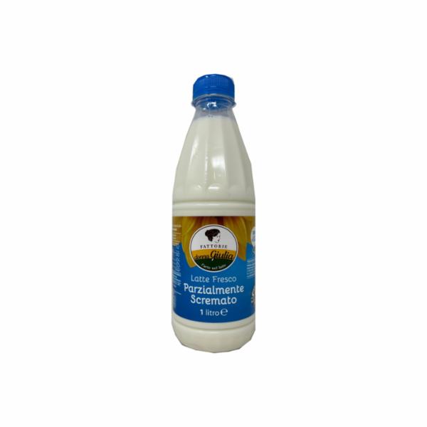 Fattorie Donna Giulia Latte Fresco Parzialmente Scremato Pet Lt.1
