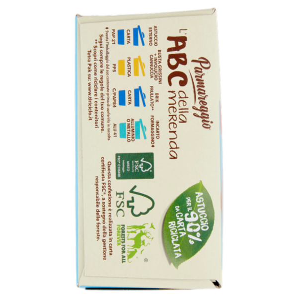 Parmareggio l'ABC della merenda con Formaggino al Parmigiano Reggiano