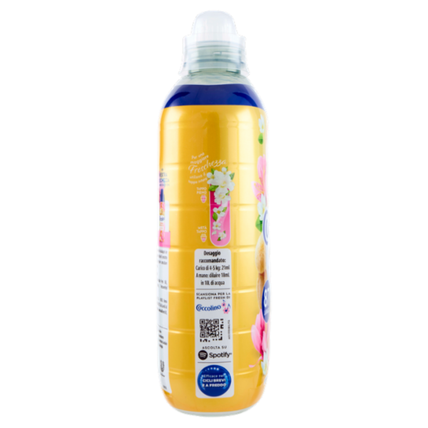 Coccolino Ammorbidente Concentrato Perfume Sandalo & Caprifoglio 87 Lavaggi 1827 ml