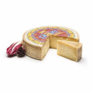 Formaggio Piave DOP Vecchio Selezione Oro Da Banco