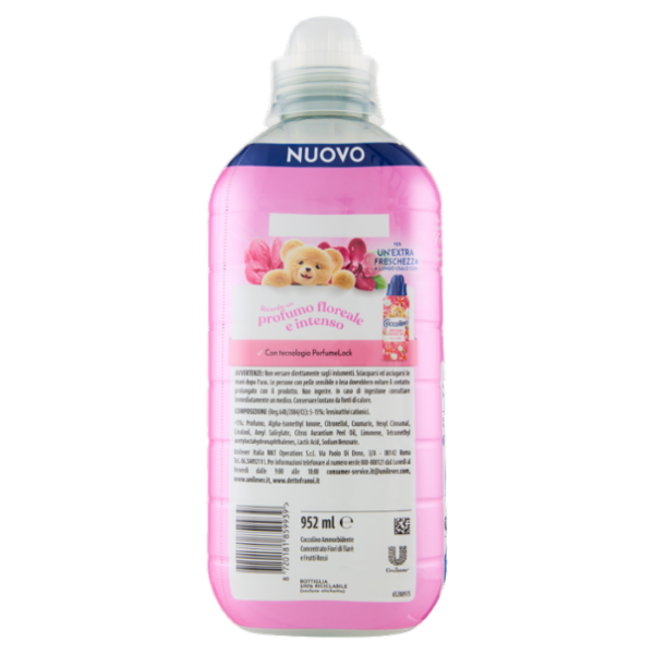 Coccolino Ammorbidente Concentrato Perfume Fiori di Tiarè & Frutti Rossi 45 Lavaggi 952 ml