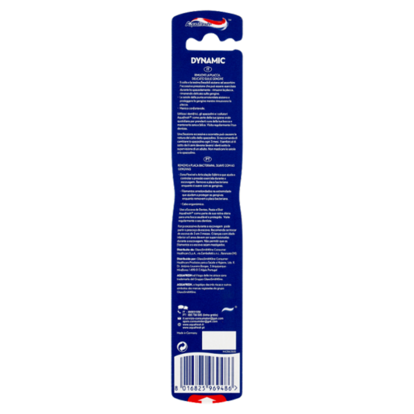 Aquafresh Dynamic spazzolino protezione denti e gengive delicato per rimuovere placca setole dure
